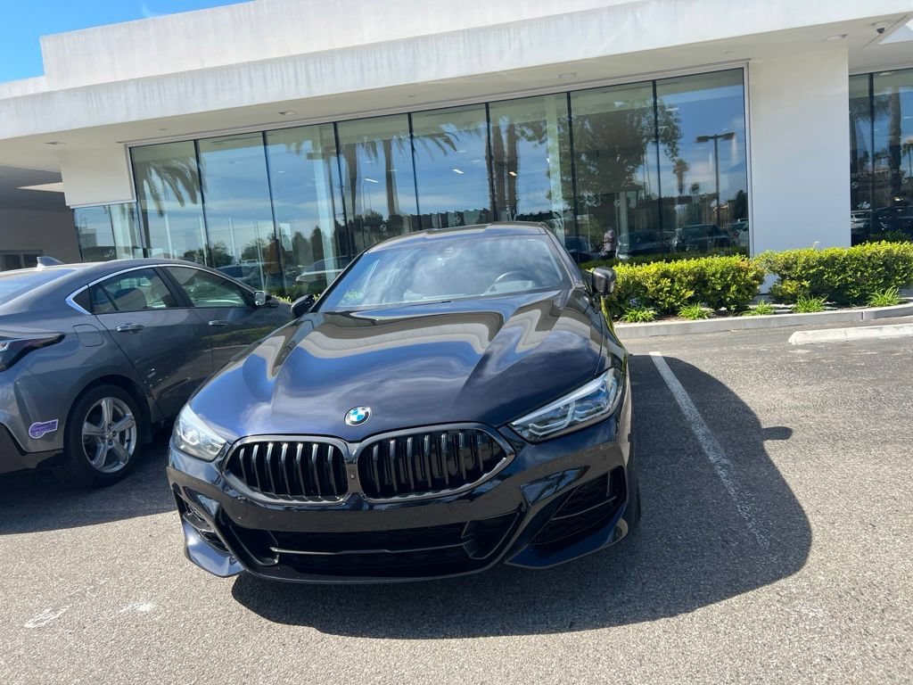 bmw 8 series 2022 WBAGV8C04NCJ20560 image bmw 8 series 2022 WBAGV8C04NCJ20560 image